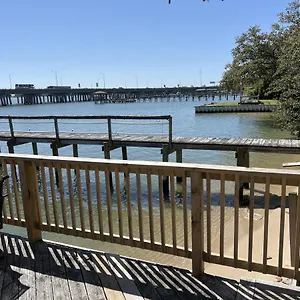 The Boat House - Water Front, Wifi, Pet Friendly Norfolk