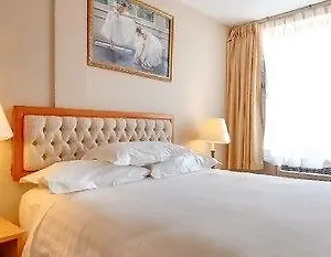 Hotel Flushing **